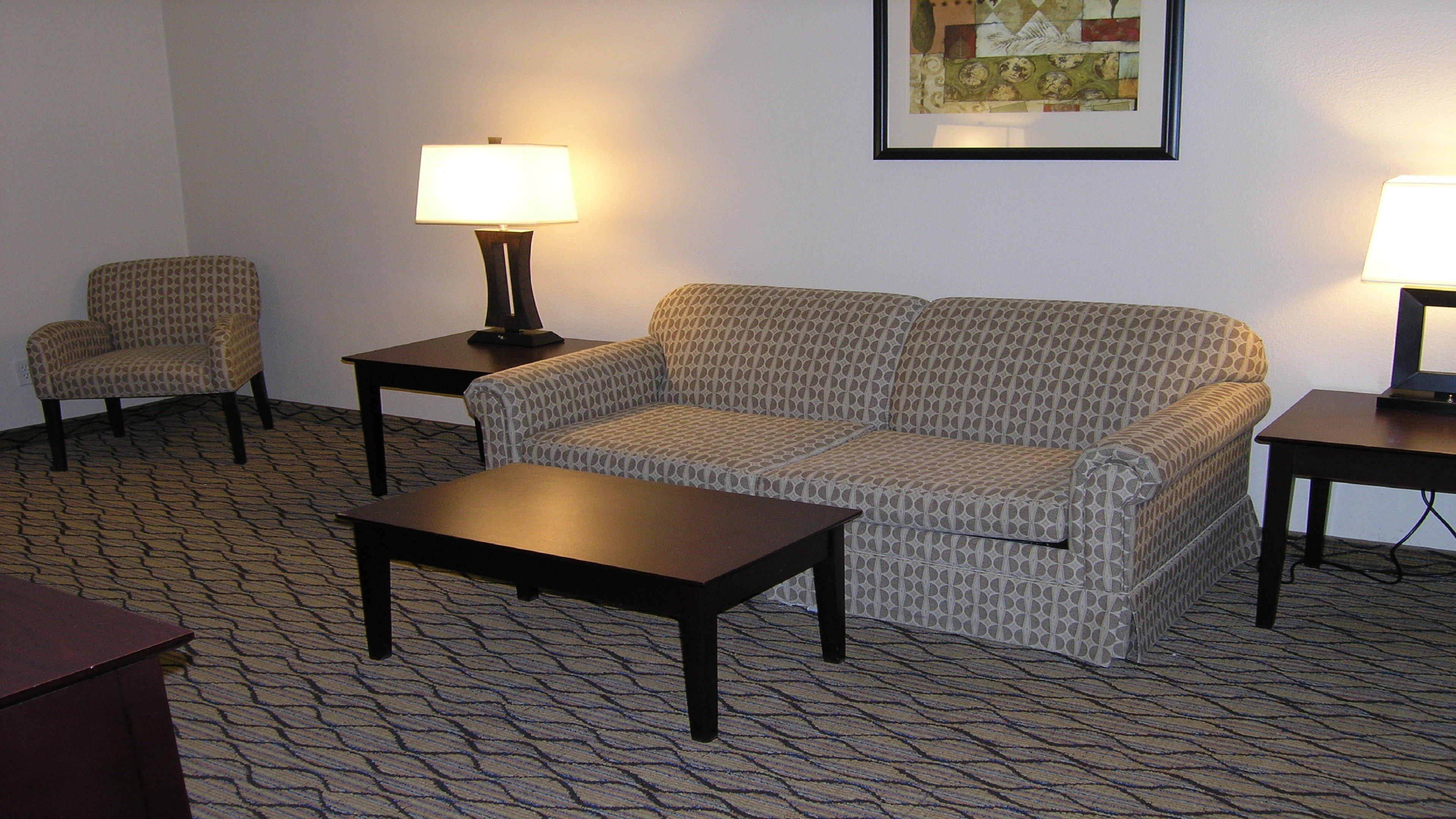 Holiday Inn Express Belle Vernon Eksteriør billede